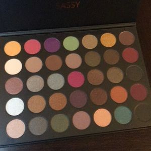 Eyeshadow Palette